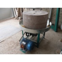 石磨面粉机厂家批发——价位合理的半自动石磨面粉机供销