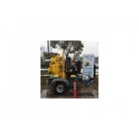 雨季城市急先锋用瑞典VAR 4-225移动泵车